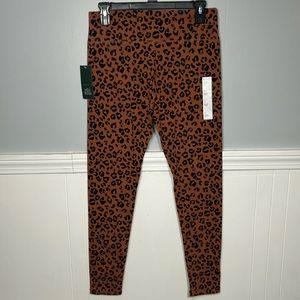 Wild fable Animal Print Cotton Spandex Blend Leggings size medium